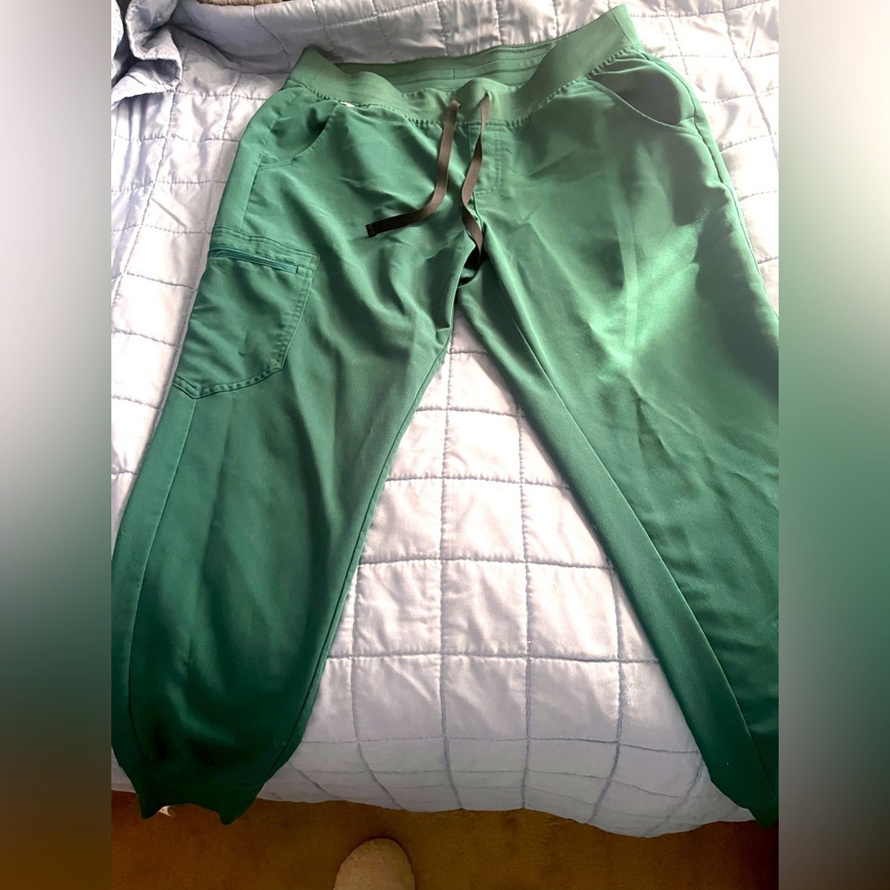 Women’s Large Petite high waisted Fig joggers